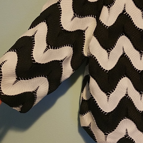 Great condition beautiful light jacket - Picture 3 of 5